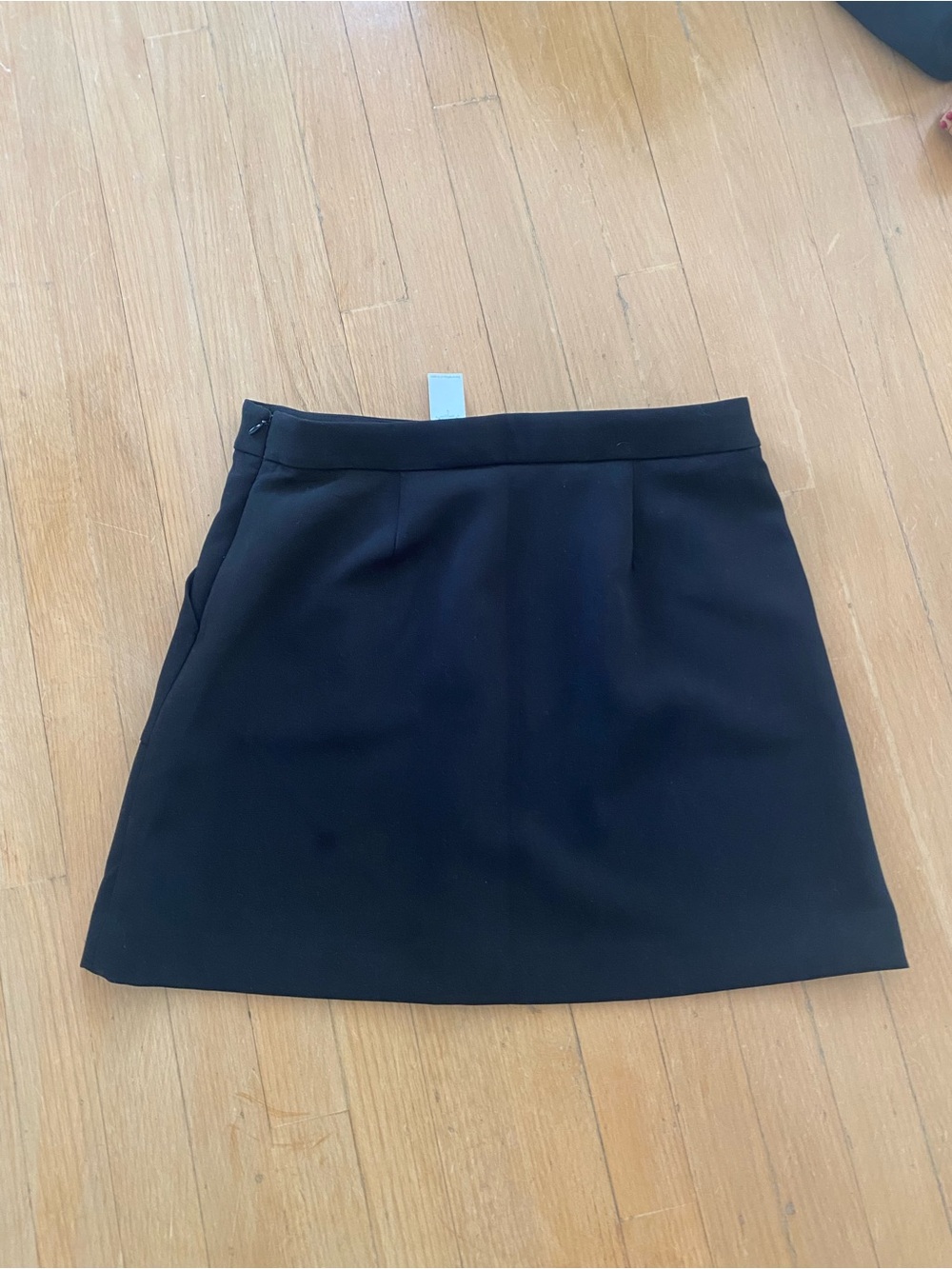 Banana Republic Black A-Line Mini Skirt Size 8 NWT Gold Buttons Chic - Picture 2 of 5